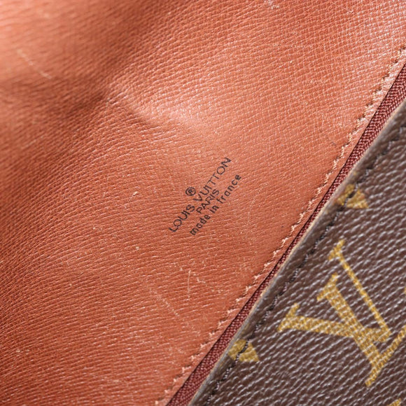 LOUIS VUITTON Monogram Saint Cloud GM Shoulder Bag M51242 LV Auth 150803