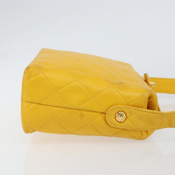CHANEL Matelasse Shoulder Bag Lamb Skin Yellow Gold CC Auth 150813