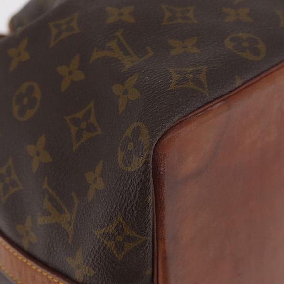 LOUIS VUITTON Monogram Petit Noe Shoulder Bag M42226 LV Auth 150832