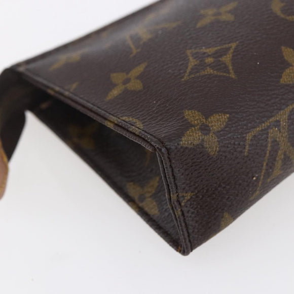 LOUIS VUITTON Monogram Poche Toilette 15 Pouch M47546 LV Auth 150887