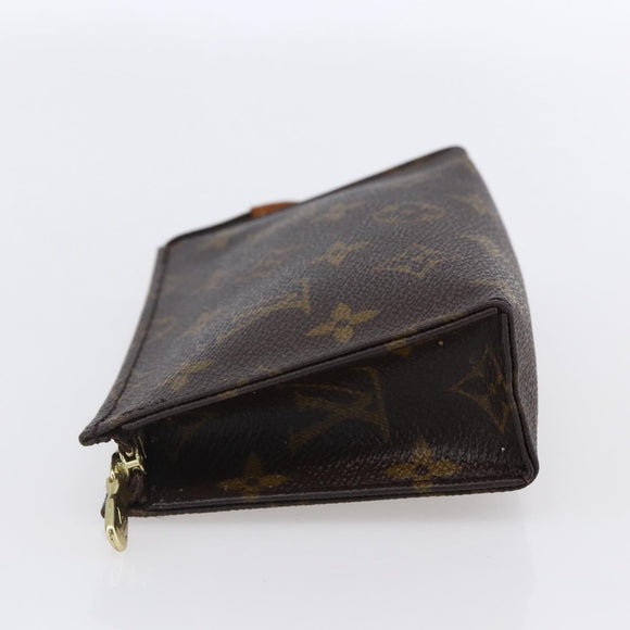LOUIS VUITTON Monogram Poche Toilette 15 Pouch M47546 LV Auth 150887