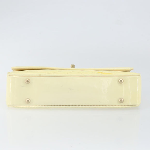 CHANEL Chain V Stitch Shoulder Bag Patent leather White Gold CC Auth 150967