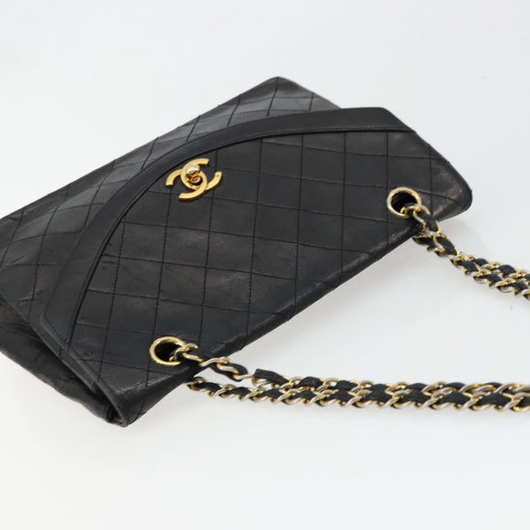 CHANEL Matelasse Chain Shoulder Bag Lamb Skin Black Gold CC Auth 150968