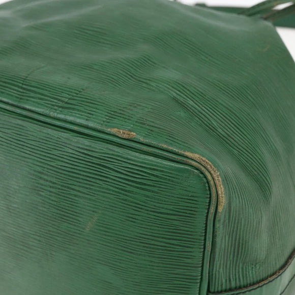 LOUIS VUITTON Epi Petit Noe Shoulder Bag Green M44104 LV Auth 151097