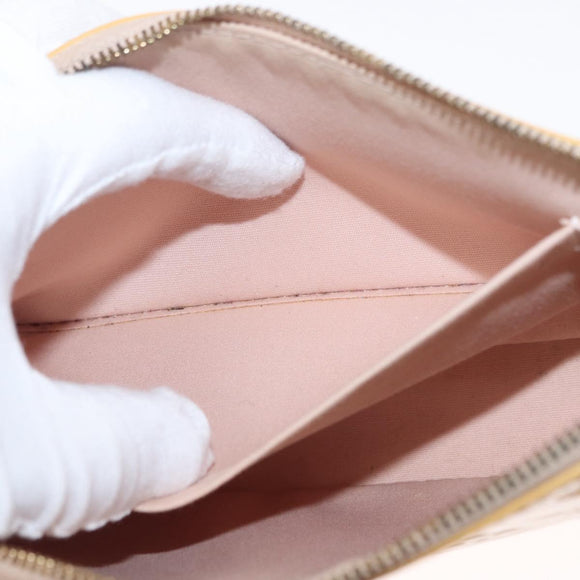 LOUIS VUITTON Vernis Pochette Accessoires Rose Angelique M90072 LV Auth 151201V