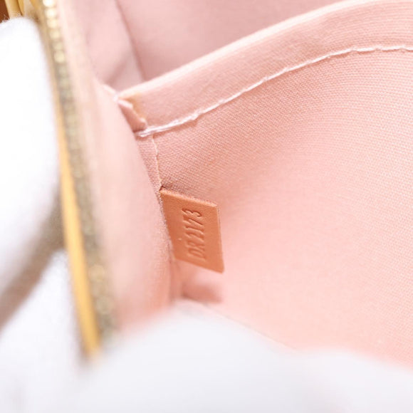 LOUIS VUITTON Vernis Pochette Accessoires Rose Angelique M90072 LV Auth 151201V