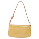 LOUIS VUITTON Vernis Pochette Accessoires Rose Angelique M90072 LV Auth 151201V-2