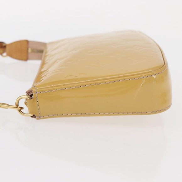 LOUIS VUITTON Vernis Pochette Accessoires Rose Angelique M90072 LV Auth 151201V