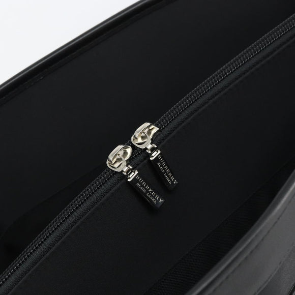BURBERRY Black label Hand Bag Nylon Black Auth 151745