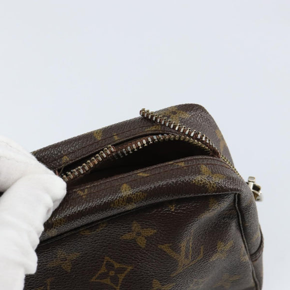 LOUIS VUITTON Monogram Trousse Toilette 23 Clutch Bag M47524 LV Auth 151834