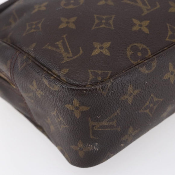 LOUIS VUITTON Monogram Trousse Toilette 28 Clutch Bag M47522 LV Auth 151986