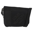 LOUIS VUITTON Damier Geant Petite Message Shoulder Bag Black M93618 Auth 152117-1