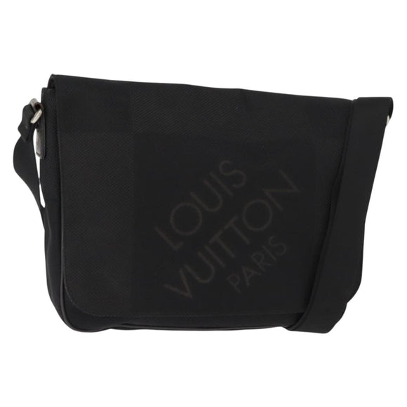 LOUIS VUITTON Damier Geant Petite Message Shoulder Bag Black M93618 Auth 152117