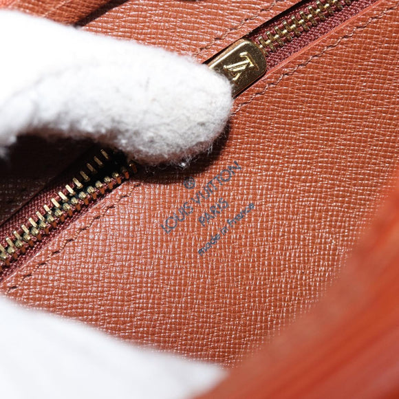 LOUIS VUITTON Epi Jeune Fille MM Shoulder Bag Brown M52153 LV Auth 152144