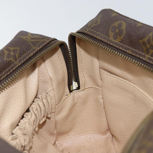 LOUIS VUITTON Monogram Trousse Toilette 28 Clutch Bag M47522 LV Auth 152162