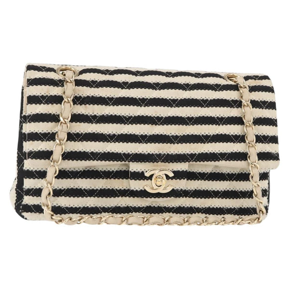 CHANEL Matelasse Chain Double Flap Chain Bag Knitted White CC Auth 152291SAV