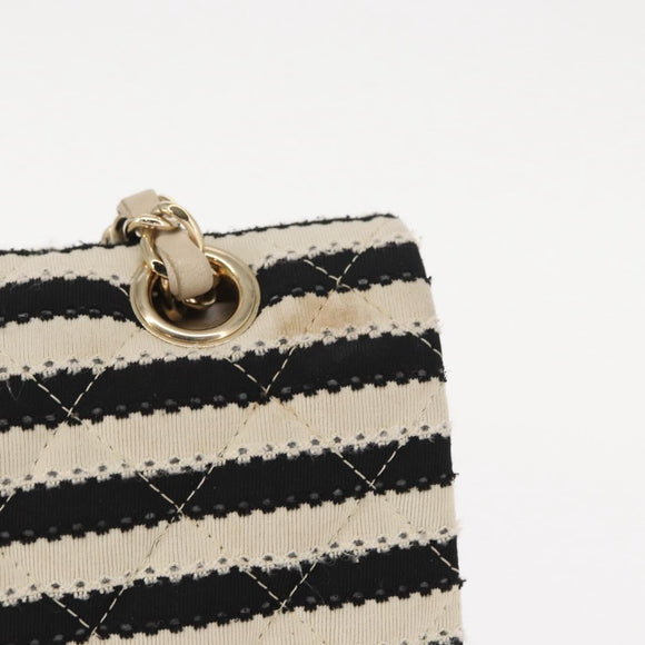 CHANEL Matelasse Chain Double Flap Chain Bag Knitted White CC Auth 152291SAV