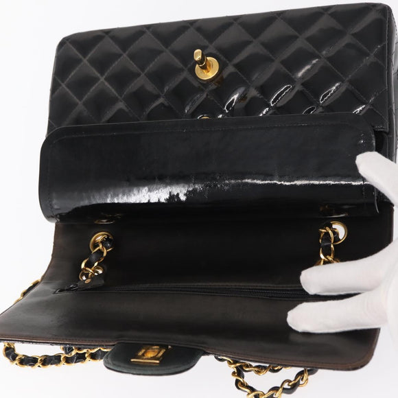 CHANEL Matelasse Double Flap Chain Bag Patent leather Black Gold CC Auth 152292V