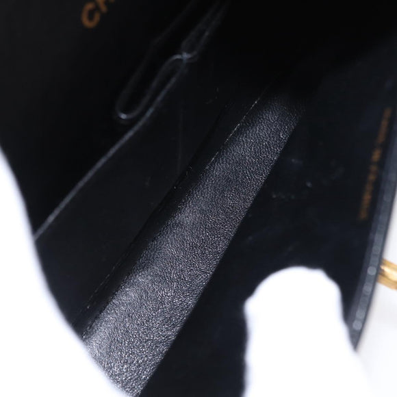 CHANEL Matelasse Double Flap Chain Bag Patent leather Black Gold CC Auth 152292V