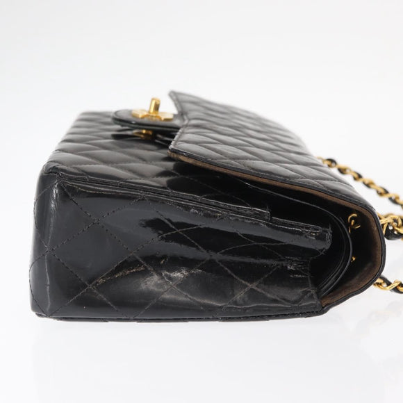 CHANEL Matelasse Double Flap Chain Bag Patent leather Black Gold CC Auth 152292V