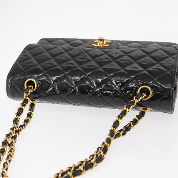 CHANEL Matelasse Double Flap Chain Bag Patent leather Black Gold CC Auth 152292V