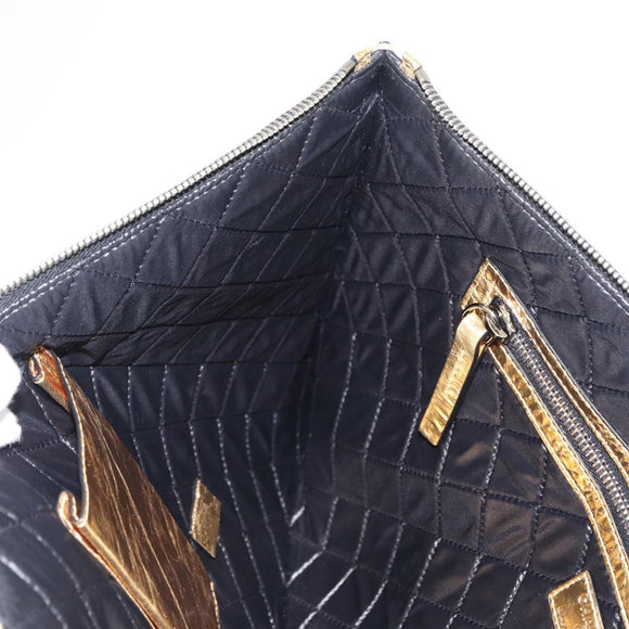 CHANEL Clutch Bag Leather Gold CC Auth 152375SM