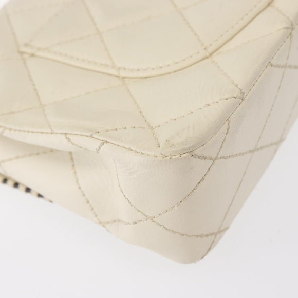 CHANEL Matelasse Chain Shoulder Bag Leather Beige Gold CC Auth 152439