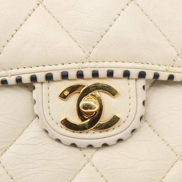 CHANEL Matelasse Chain Shoulder Bag Leather Beige Gold CC Auth 152439