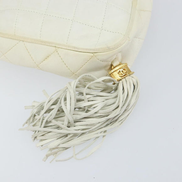 CHANEL Chain Shoulder Bag Lamb Skin White Gold CC Auth 152440
