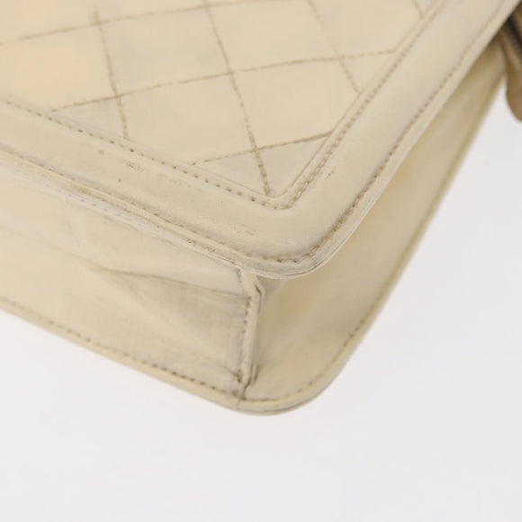 CHANEL Matelasse Chain Shoulder Bag Lamb Skin Beige Gold CC Auth 152441