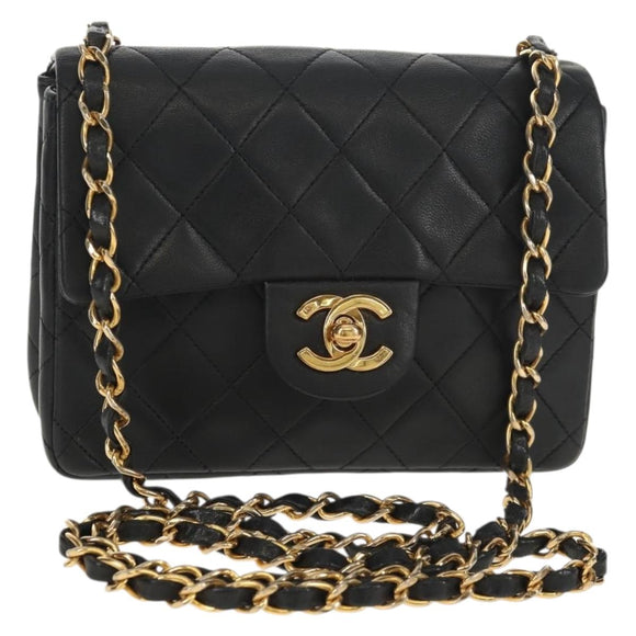 CHANEL Matelasse 17 Chain Shoulder Bag Lamb Skin Black Gold CC Auth 152446AV