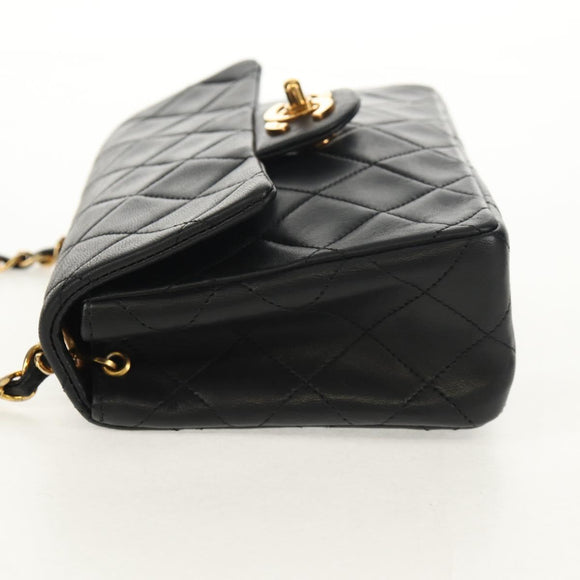 CHANEL Matelasse 17 Chain Shoulder Bag Lamb Skin Black Gold CC Auth 152446AV