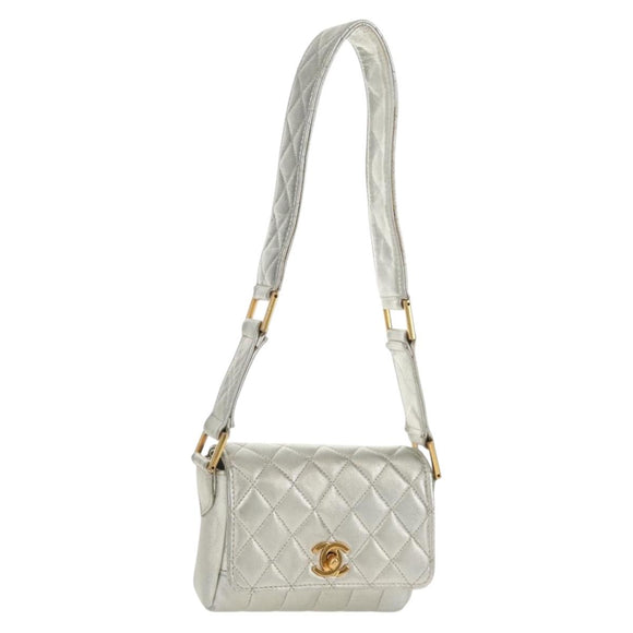 CHANEL Matelasse Shoulder Bag Leather Silver Gold CC Auth 152450AV