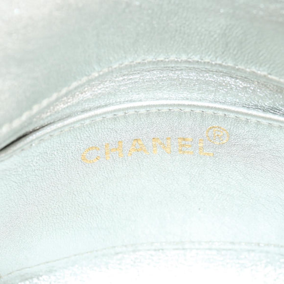 CHANEL Matelasse Shoulder Bag Leather Silver Gold CC Auth 152450AV