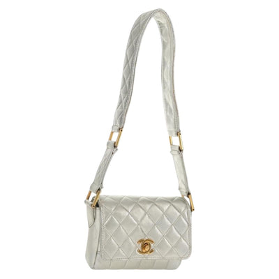 CHANEL Matelasse Shoulder Bag Leather Silver Gold CC Auth 152450SAV