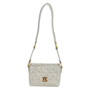 CHANEL Matelasse Shoulder Bag Leather Silver Gold CC Auth 152450AV - 0