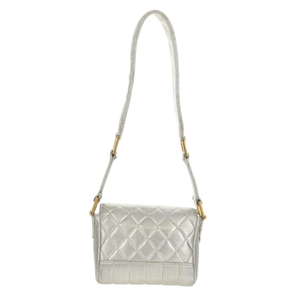 CHANEL Matelasse Shoulder Bag Leather Silver Gold CC Auth 152450AV