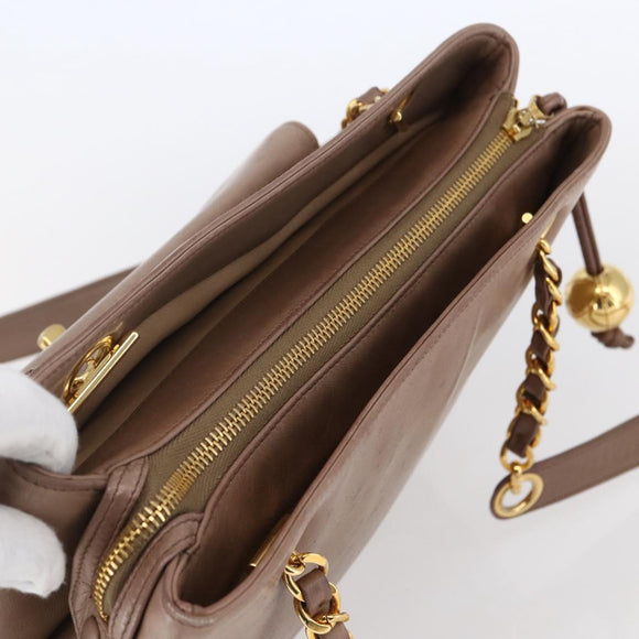 CHANEL Here Chain Shoulder Bag Lamb Skin Beige Gold CC Auth 152897