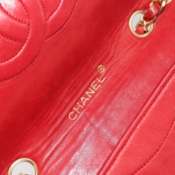 CHANEL Wave Line Chain Shoulder Bag Lamb Skin Red Gold CC Auth 152957