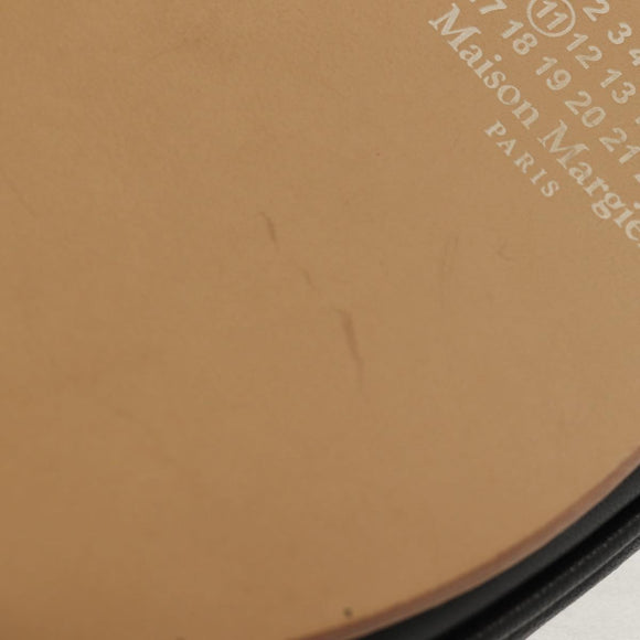 Maison Margiela Chain Tabi Style Shoulder Bag Leather Black Silver Auth 153102M