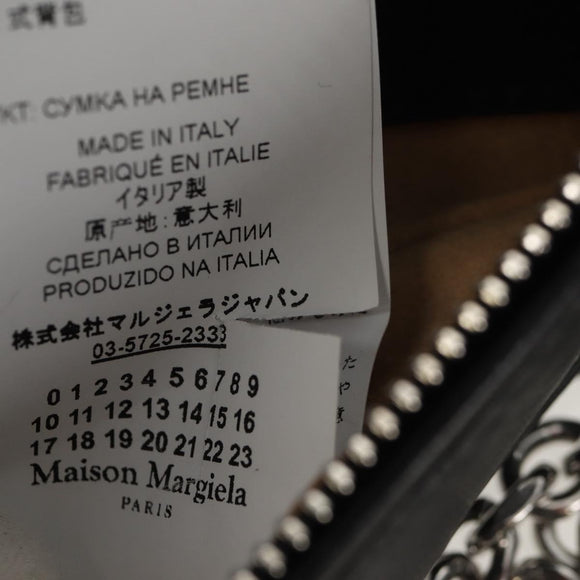 Maison Margiela Chain Tabi Style Shoulder Bag Leather Black Silver Auth 153102M