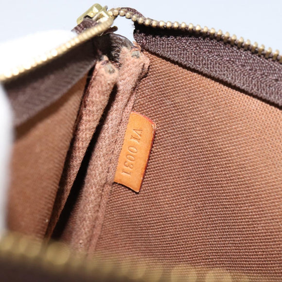 LOUIS VUITTON Monogram Pochette Accessoires Pouch M51980 LV Auth 153103