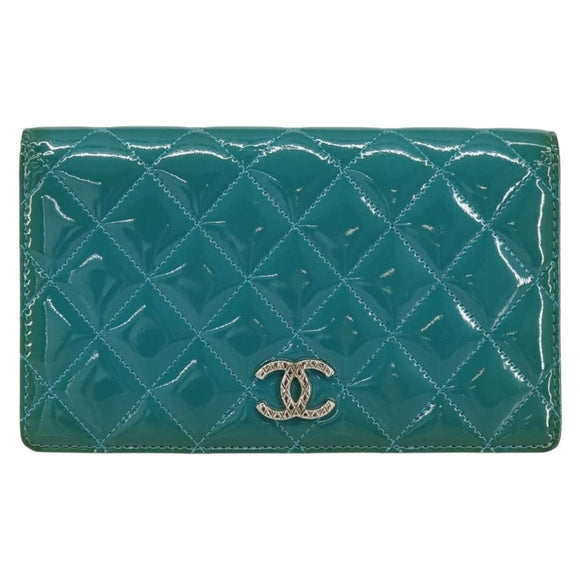 CHANEL Matelasse Long Wallet Patent leather Blue Silver CC Auth 153143