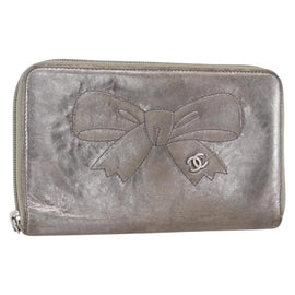 CHANEL Long Wallet Leather Silver CC Auth 153323