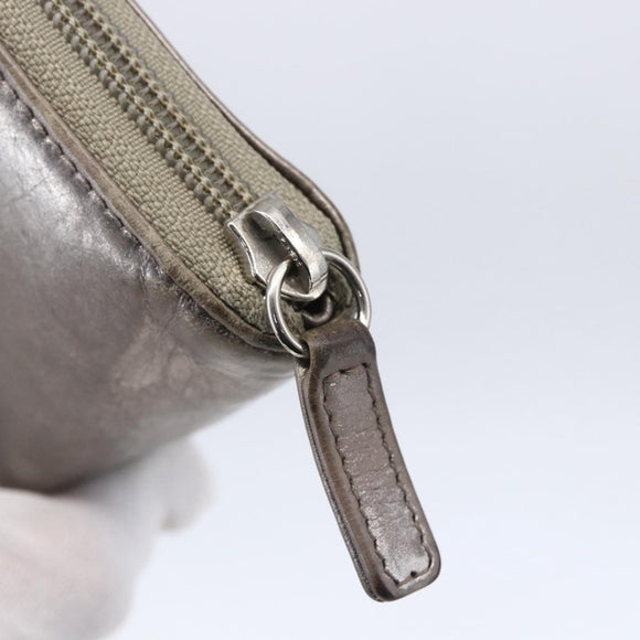 CHANEL Long Wallet Leather Silver CC Auth 153323