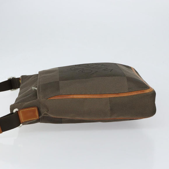 LOUIS VUITTON Damier Geant Compignon Messenger bag Khaki M93045 LV Auth 153513