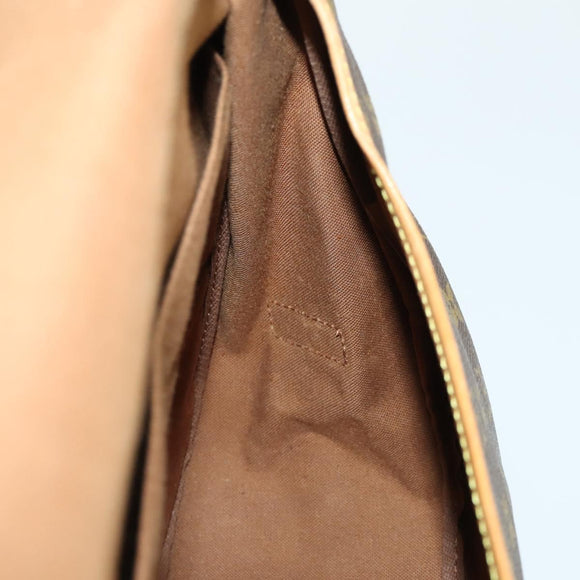 LOUIS VUITTON Monogram Saumur 35 Shoulder Bag M42254 LV Auth 153781