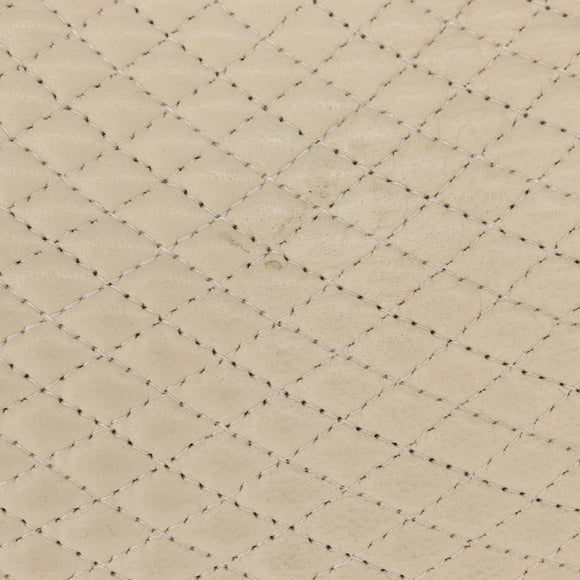 BALLY Quilted Chain Shoulder Bag Leather Ivory Gold Auth 153827