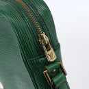 LOUIS VUITTON Epi Danube Shoulder Bag Green M45634 LV Auth 153891-18