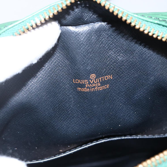 LOUIS VUITTON Epi Danube Shoulder Bag Green M45634 LV Auth 153891
